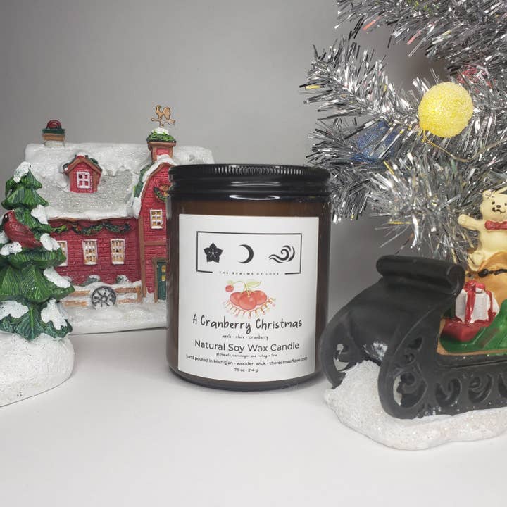 A Cranberry Christmas Soy Candle for wholesale by The Realms Of Love