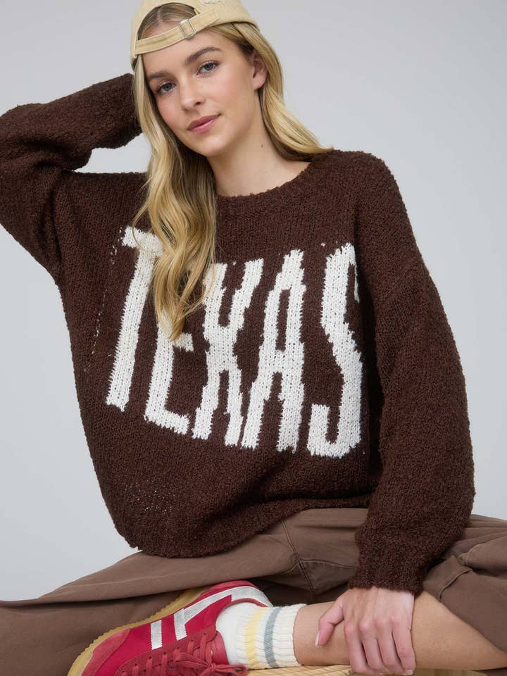 TEXAS CHUNKY KNIT LONG SLEEVE PULLOVER SWEATER for wholesale by Blu Pepper