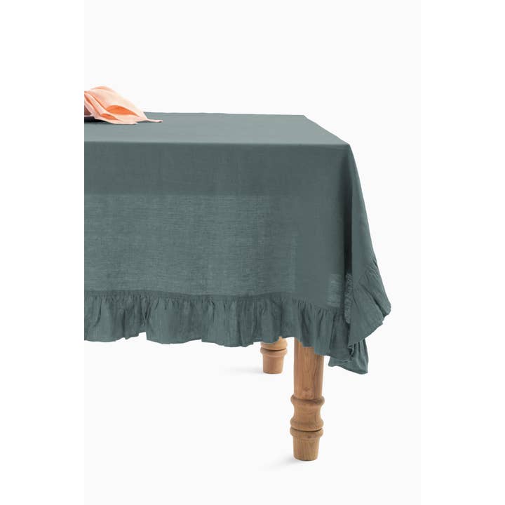 Live Linen - Wholesale Tablecloth - Linen Tablecloth with Ruffle Trim – Classic12