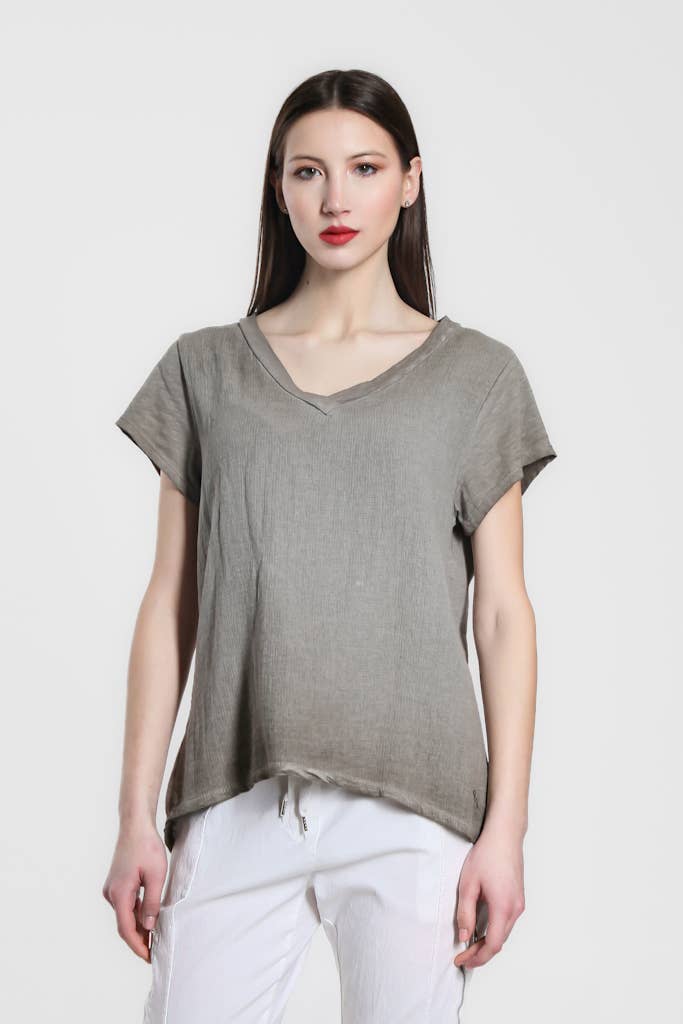 TINA Stephens Italy/Tees By Tina - Wholesale Blouse - Women's - Nola Cotton/Linen V-Neck Top (BSS207)61