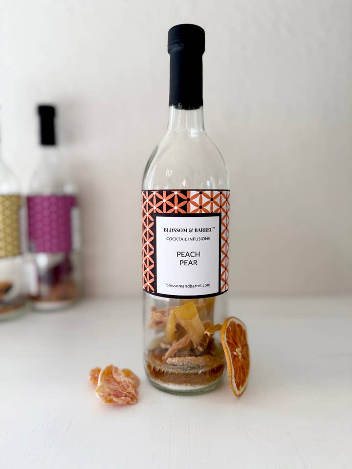 Peach Pear for wholesale by Blossom & Barrel