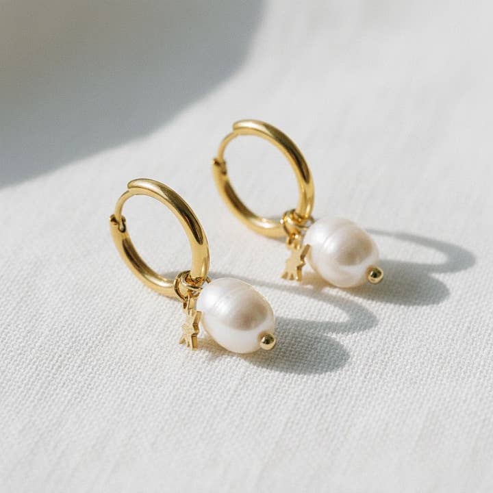 paperln - Wholesale Dangle Earrings - Star Pendant Earrings with Freshwater Pearl Accents1