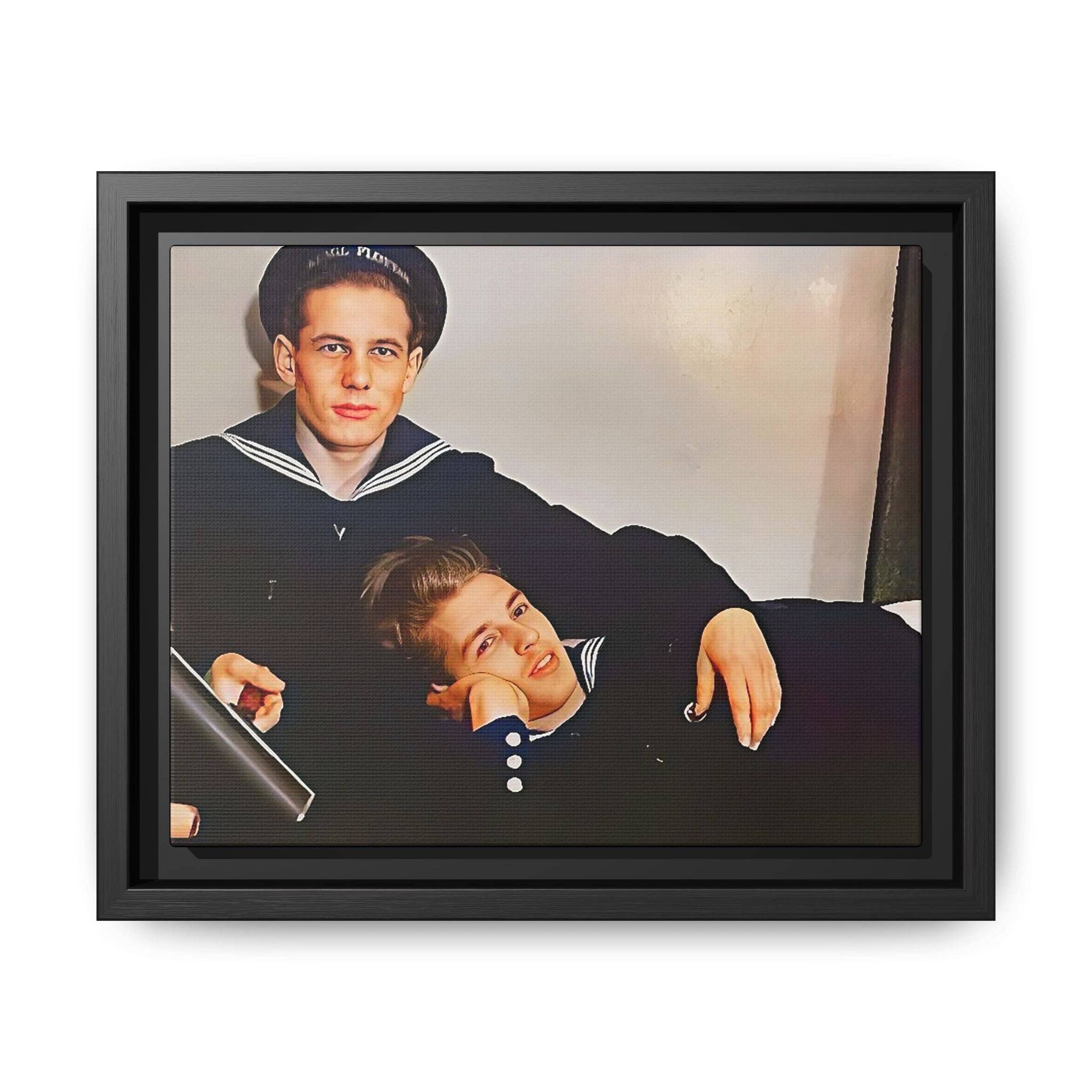 Walt & Pete - Wholesale Photograph - paire 010 | Framed Vintage Photo - Matte Canvas0