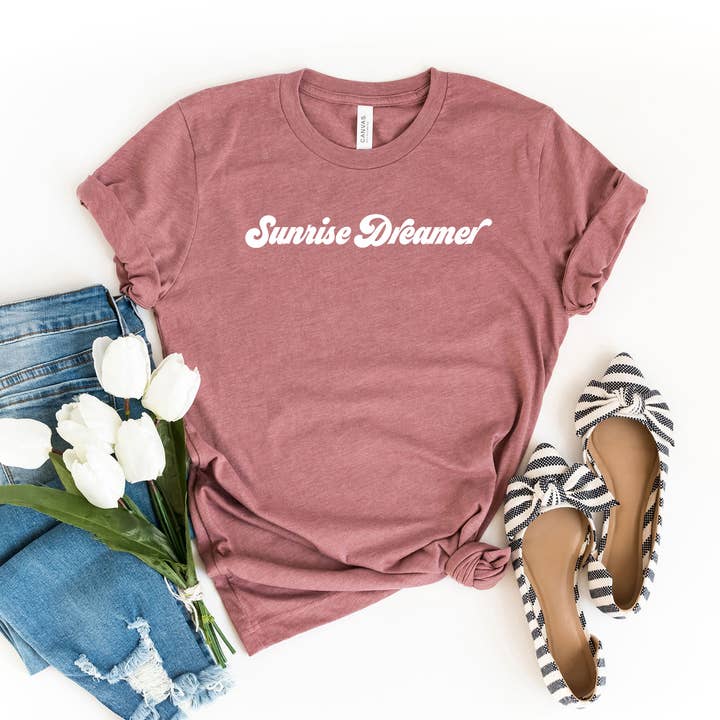 Sunrise Dreamer | T-shirt graphique à manches courtes pour la vente par Olive And Ivory Wholesale
