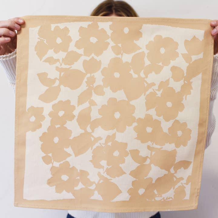 Erin Flett - Wholesale Dinner & Cloth Napkin - S4 Hand Printed Linen Napkins in new ANITAn pattern