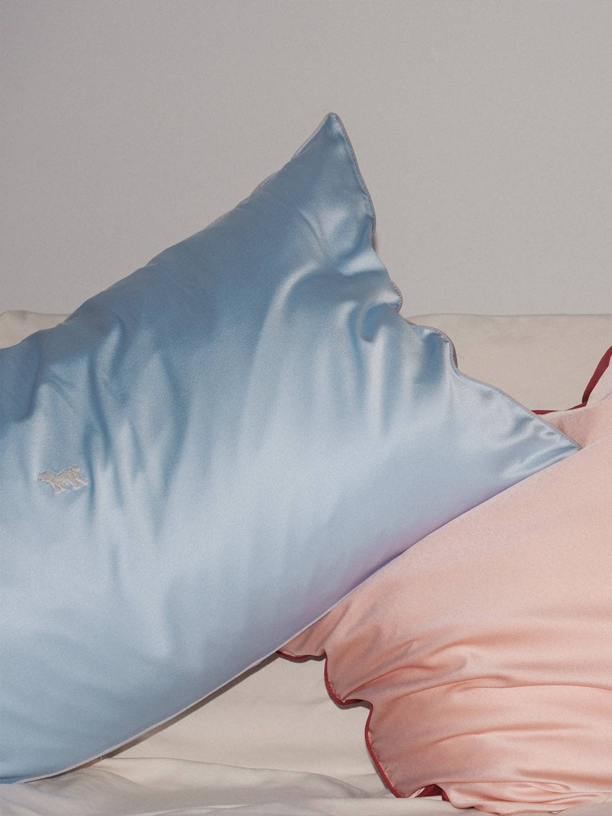 Blue "Pan Pan" Silk Pillowcase for wholesale on Faire4