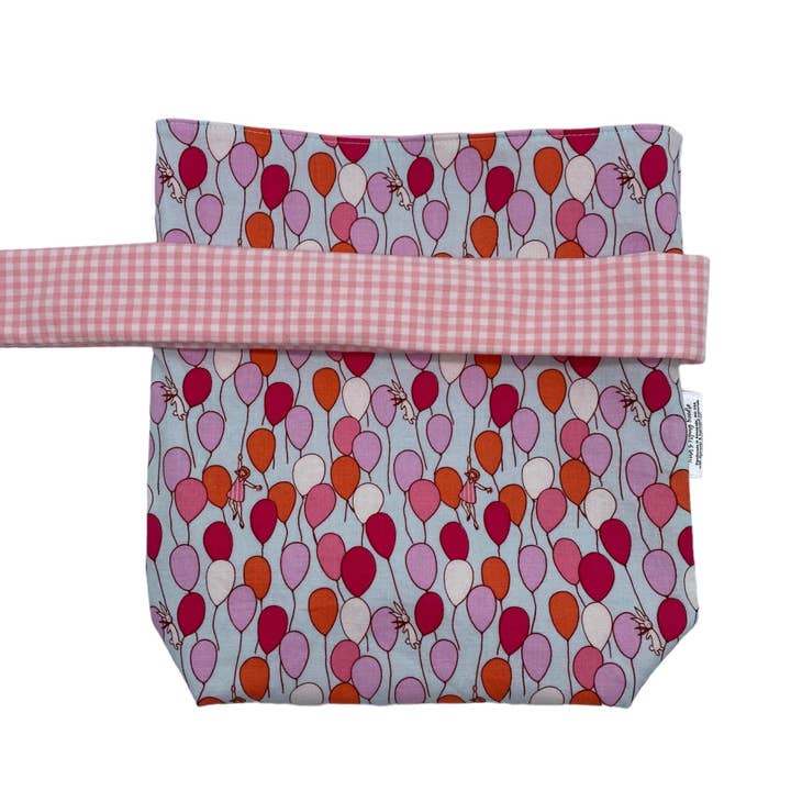 Little Something Gift Bag - Ballonger med kaniner - Rosa för wholesale av Nina's Flying Needle