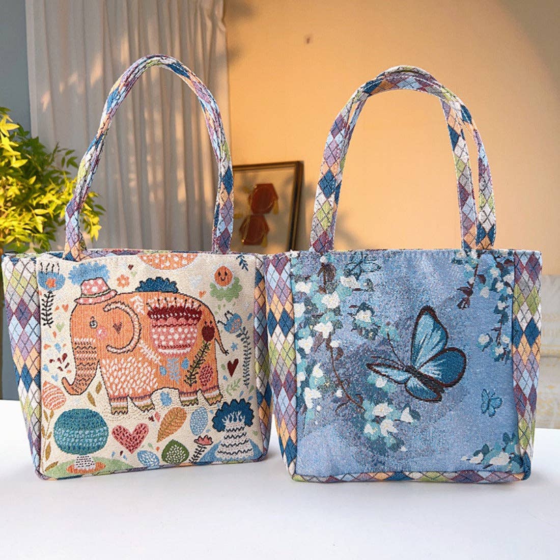 Funkyrel® Atzbranding Limited - Wholesale Tote Bag - Women's - Cosbai - Geometric Lace Botanical & Animal Canvas Tote11