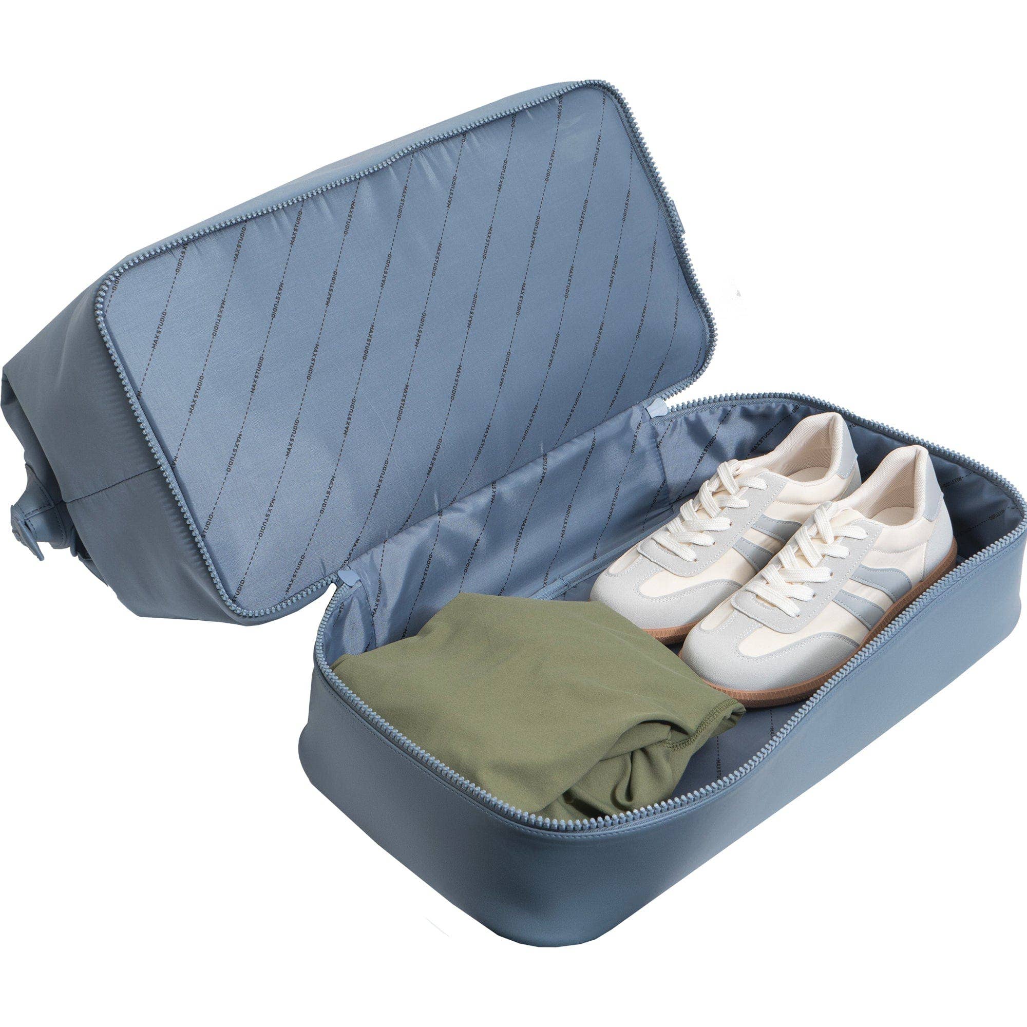 Magid - Wholesale Weekender Bag - Women's - Max Studio Sport Nylon & Faux Leather Drop Bottom Duffel Bag68