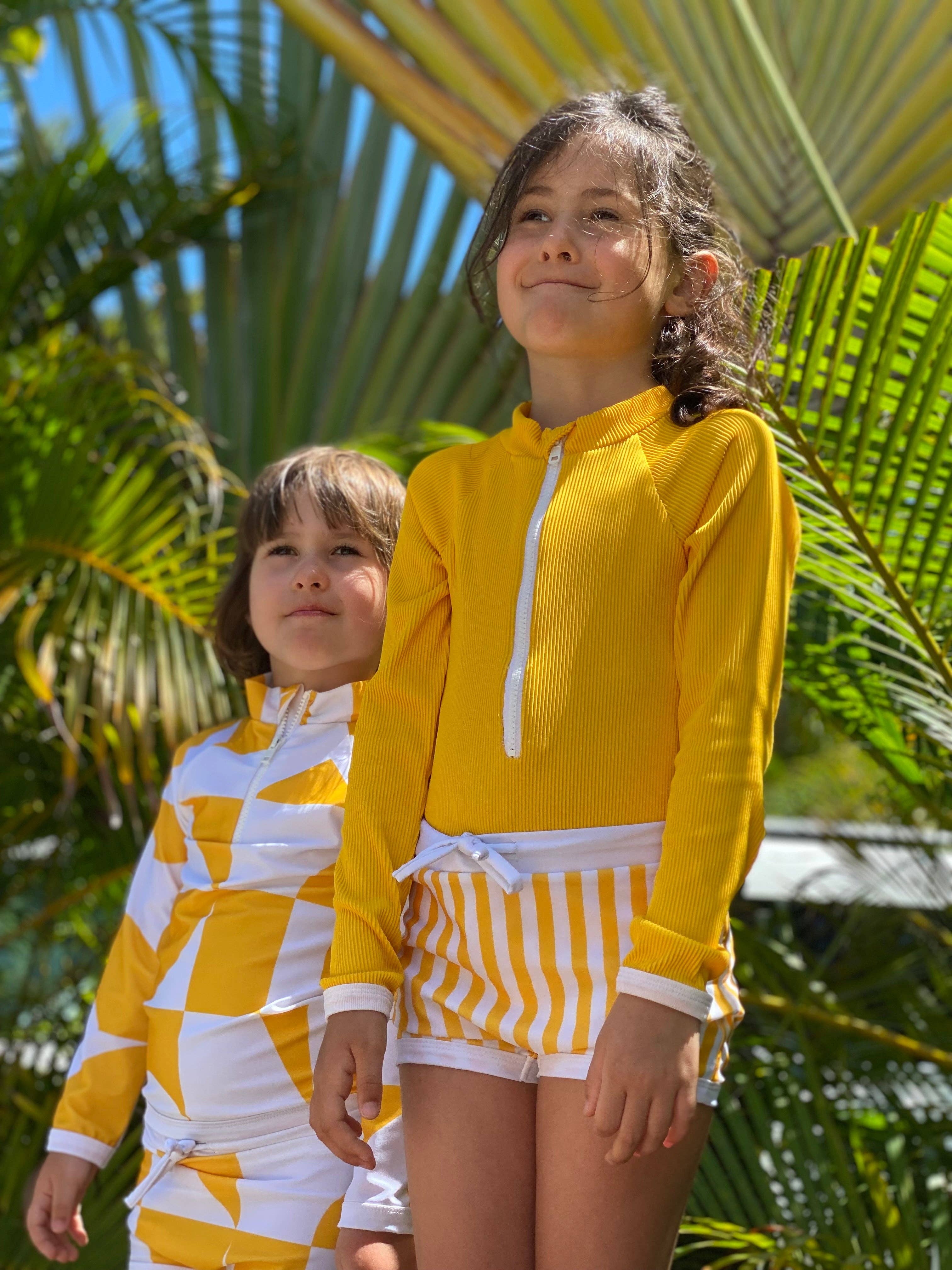 Juillet Juillet - Wholesale Swim Shorts - Kids - Gouverneur Boxer Yellow/White stripes UPF 50+1