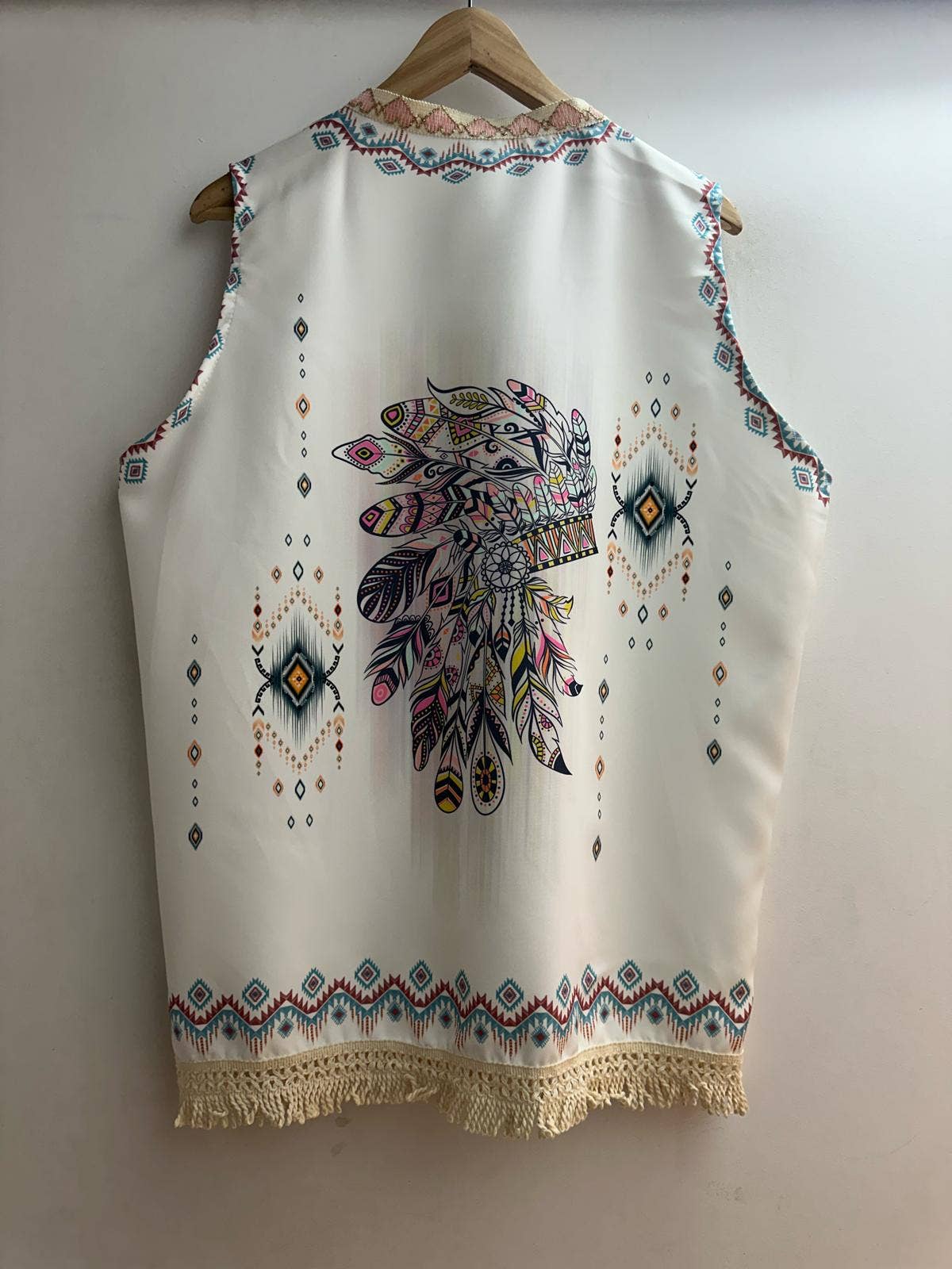 LORIANE – Großhandel Oberbekleidungsweste – Damen – Bedruckte Weste mit Bordüre, Einheitsgröße5