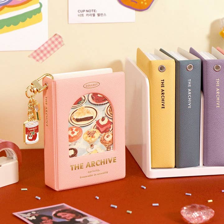 K_Wonderland - Wholesale Photo Album - Photo Card Book Album for 40 Polaroid Photos Collect