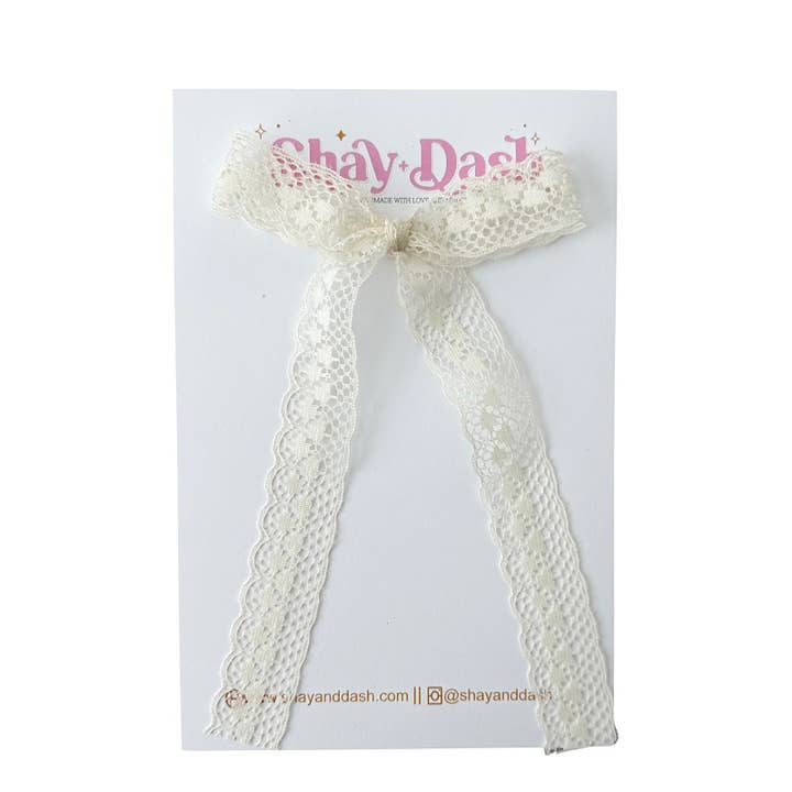 Gentle Cream//Lace Dainty Ribbon Sløjfe for engroshandel hos Shay+Dash