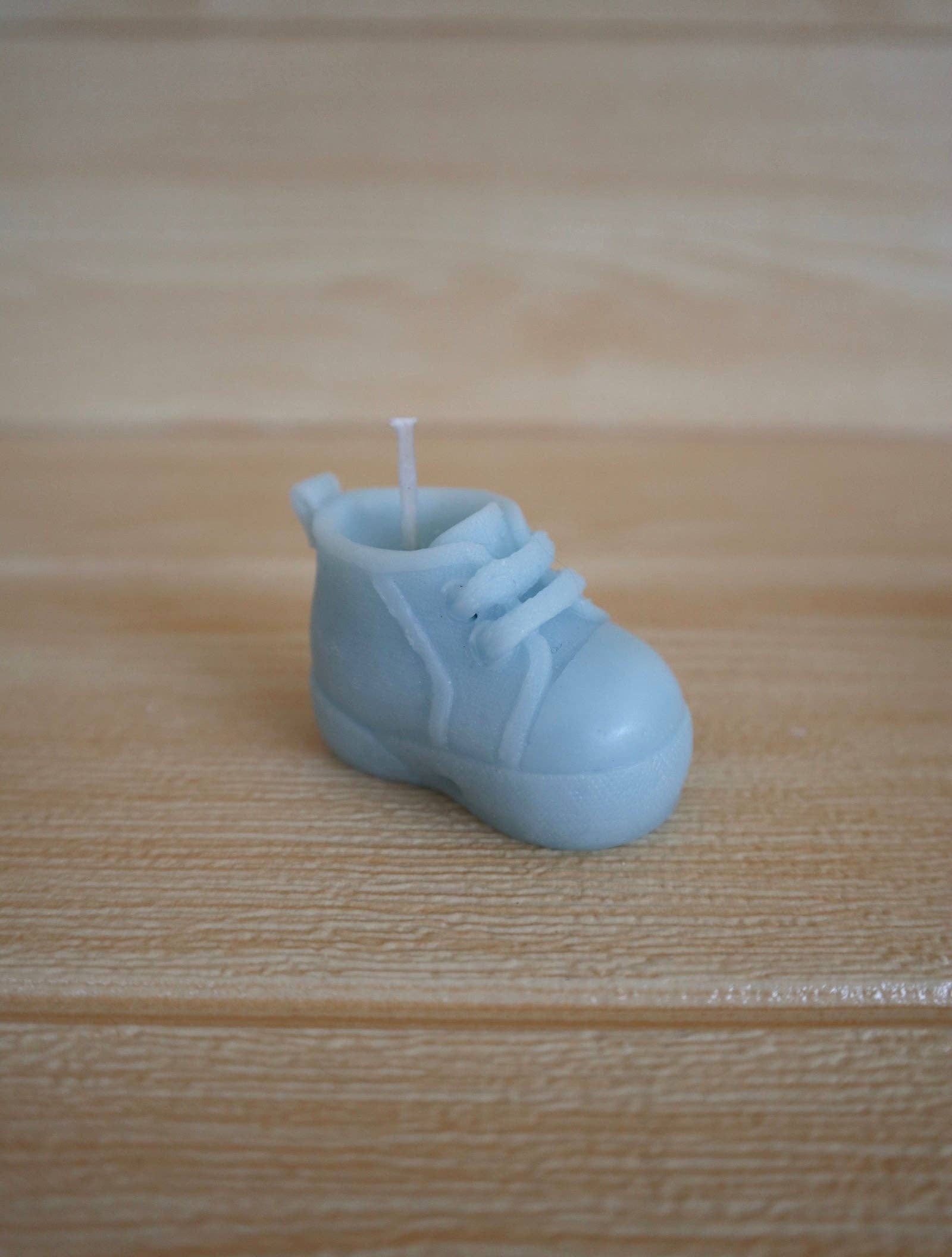 Velas Galbis - Jose Galbis Soler, S.L. – wholesale Prydnadsljus – Doftljus i form av en sko med vegetabiliskt vax, finns i fem olika färger3