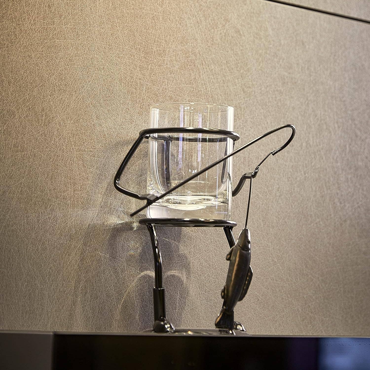 The Wine Savant /  Khen Glassware – Engroshandel Drikkedunke – Metal Fisker Kopholder til Vin-, Whisky- og Vandglas4