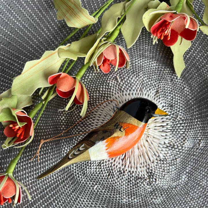 Ornaments 4 Orphans – wholesale Ornament – Robin Wood Bird Ornament