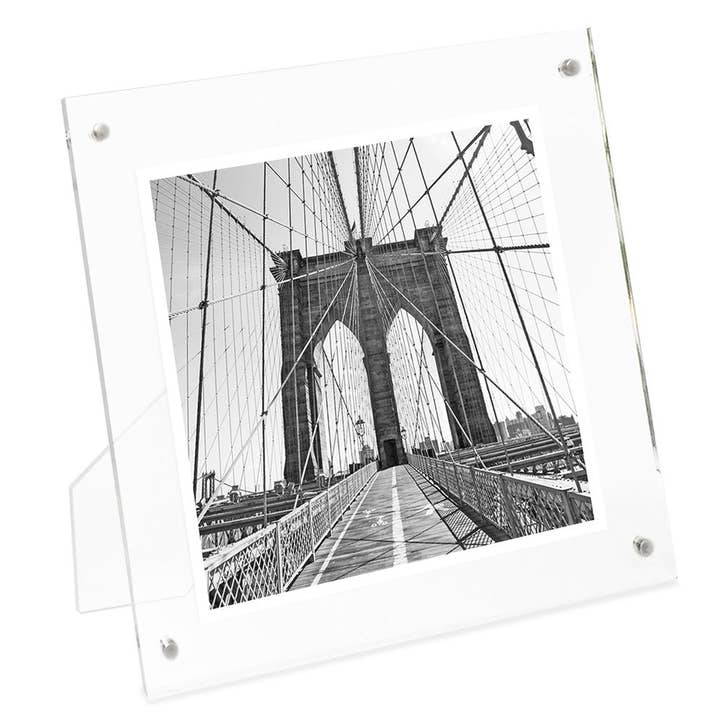 Isaac Jacobs International - Wholesale Picture Frame - Isaac Jacobs Clear Plain Magnetic Acrylic Picture Frame