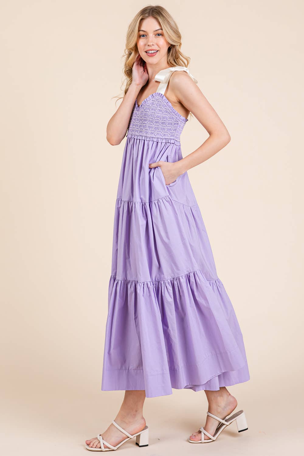 GeeGee x Lovelo - Vendita all'ingrosso Vestito - Donna - Abito midi plissettato a balze taglie comode, MD51552PL15