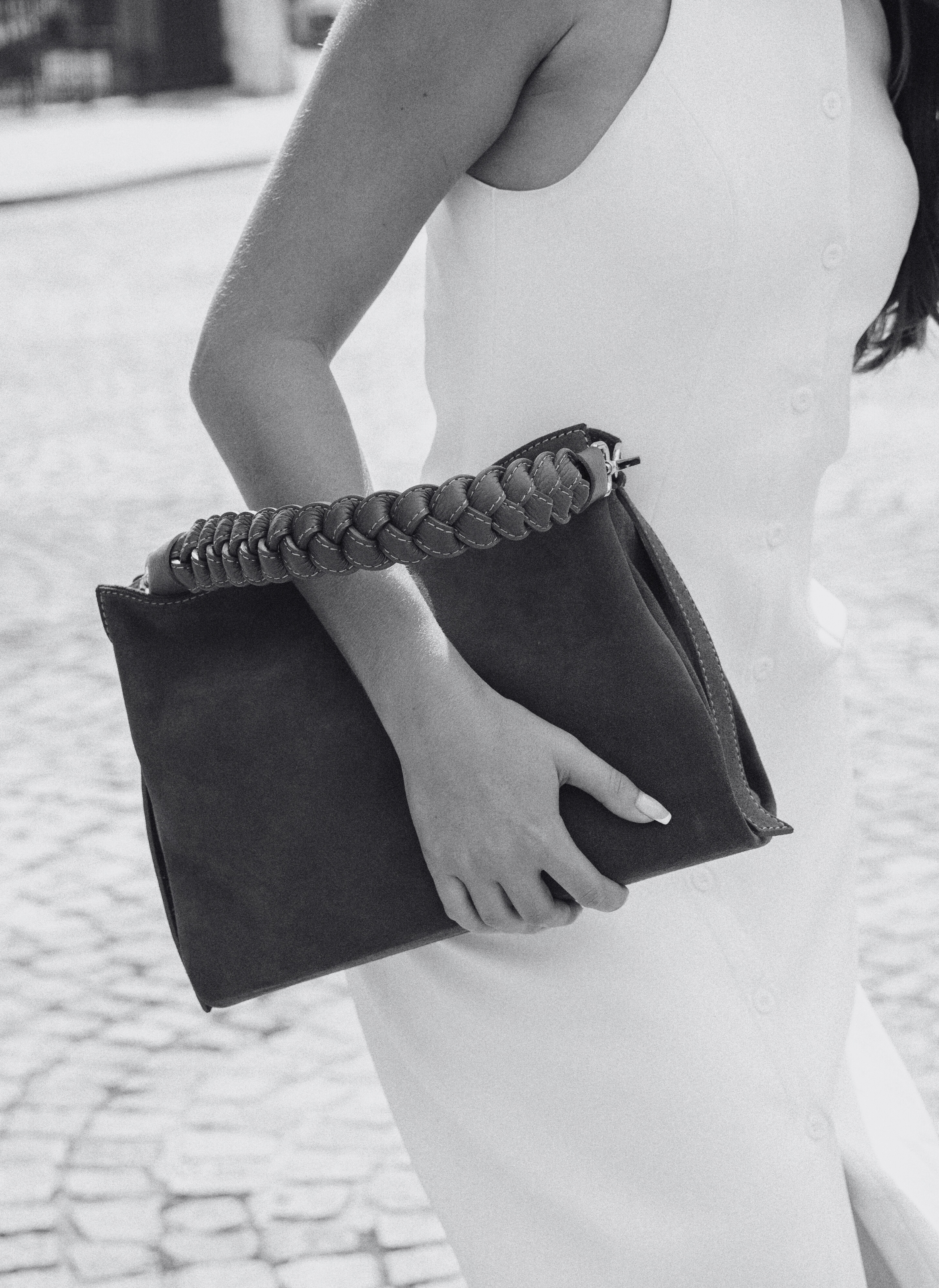 Voemièn - Wholesale Shoulder Bag - Women's - Braid Bag in Dark Brown Suede and Dollar Leather8