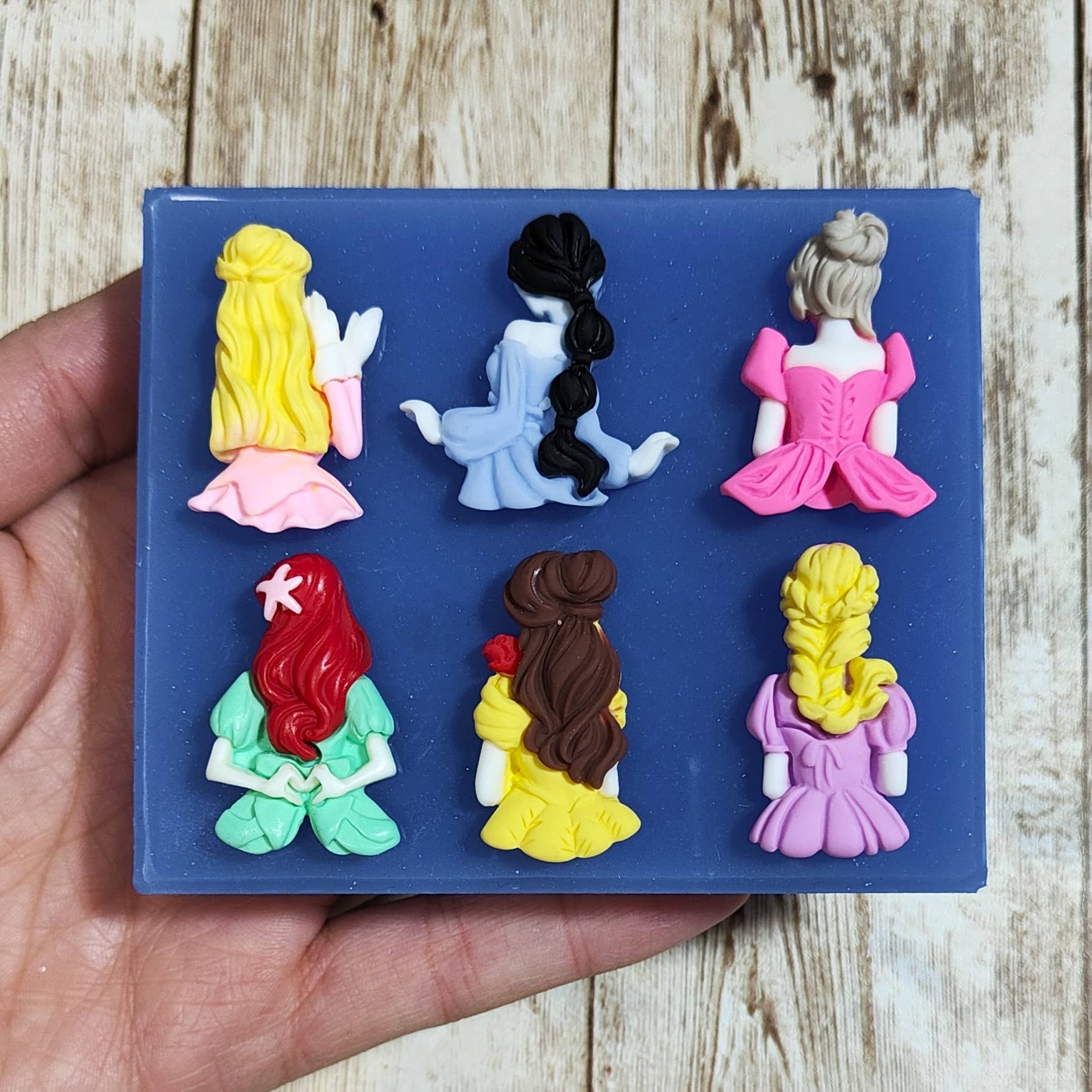 Serena Creazione di Serena Stampone – wholesale DIY-pysselkit – Princessformar i silikon, 6 delar, 3 cm för resin och gips6