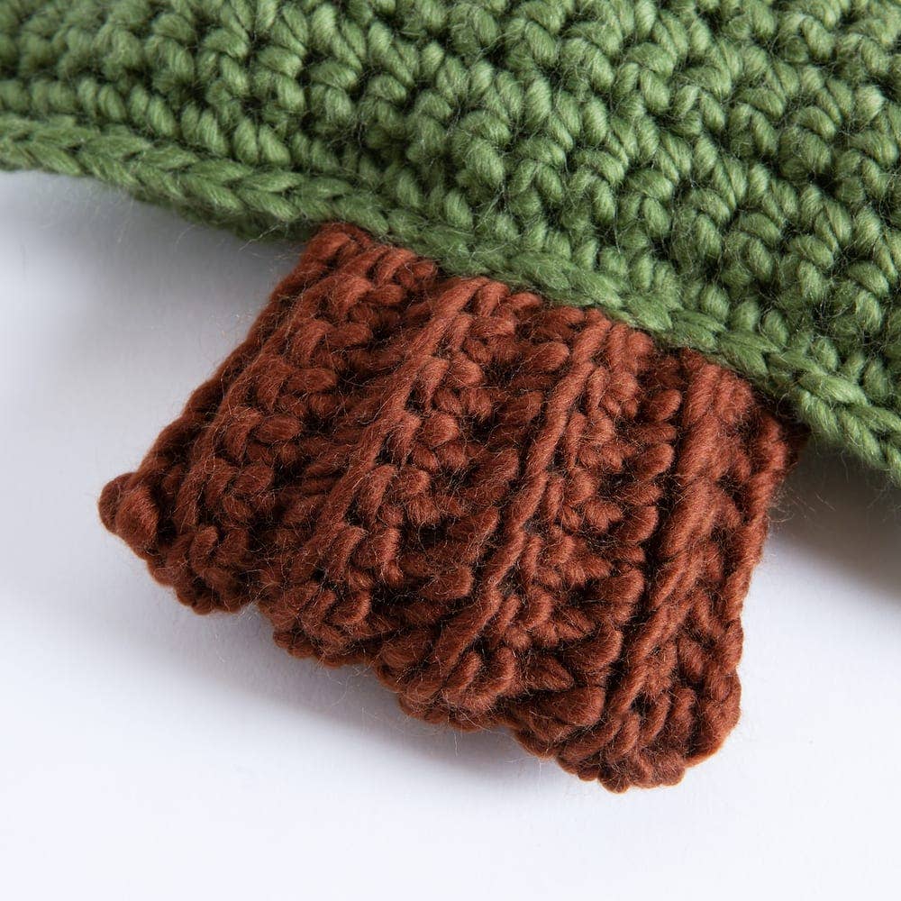 Wool Couture Company - Wholesale Knitting/Crochet Supplies - Pine Tree Cushion Crochet Kit5