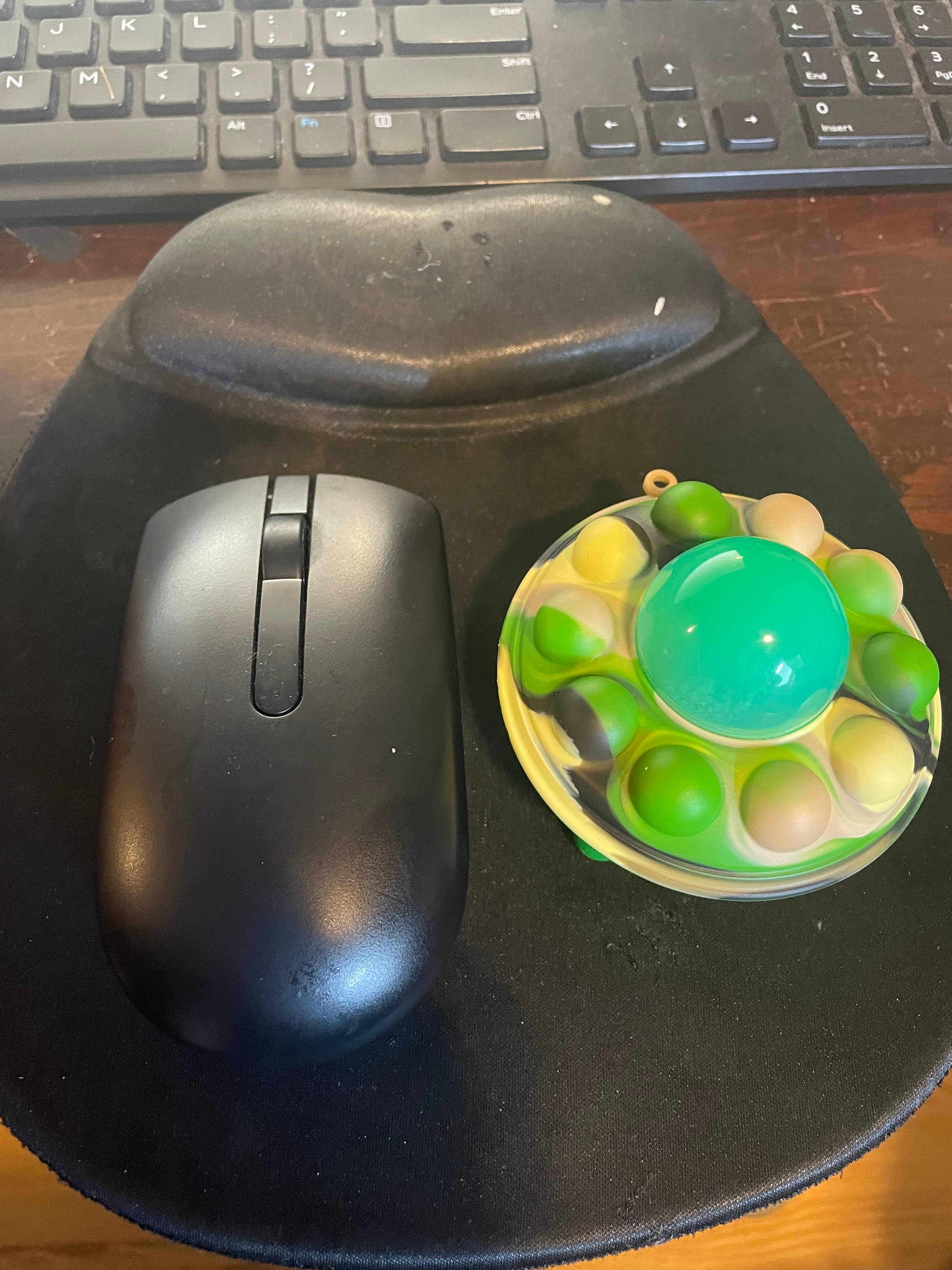 AlexisandGreenberg - Wholesale Fidget toy – Kids - A & G Perfect Computer Desk or Desk Fidget toy3