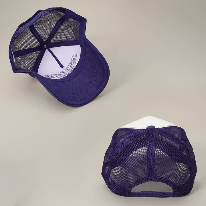 Sensibling Corp. – wholesale Truckerkeps – Dam – JESUS SPARAR JAG SLÖSAR Broderad Mesh Bak Suede Truckerkeps7