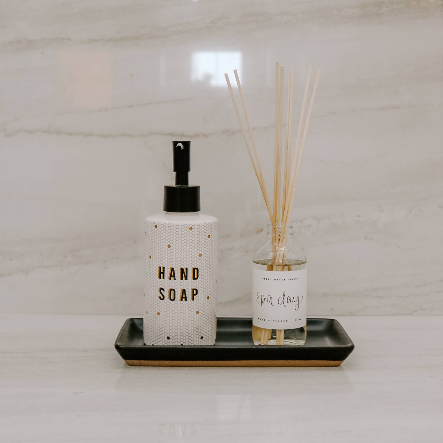 Sweet Water Decor - Wholesale Soap Dispenser - 8.5oz Honeycomb Tile Hand Soap Dispenser- Home Decor & Gifts7