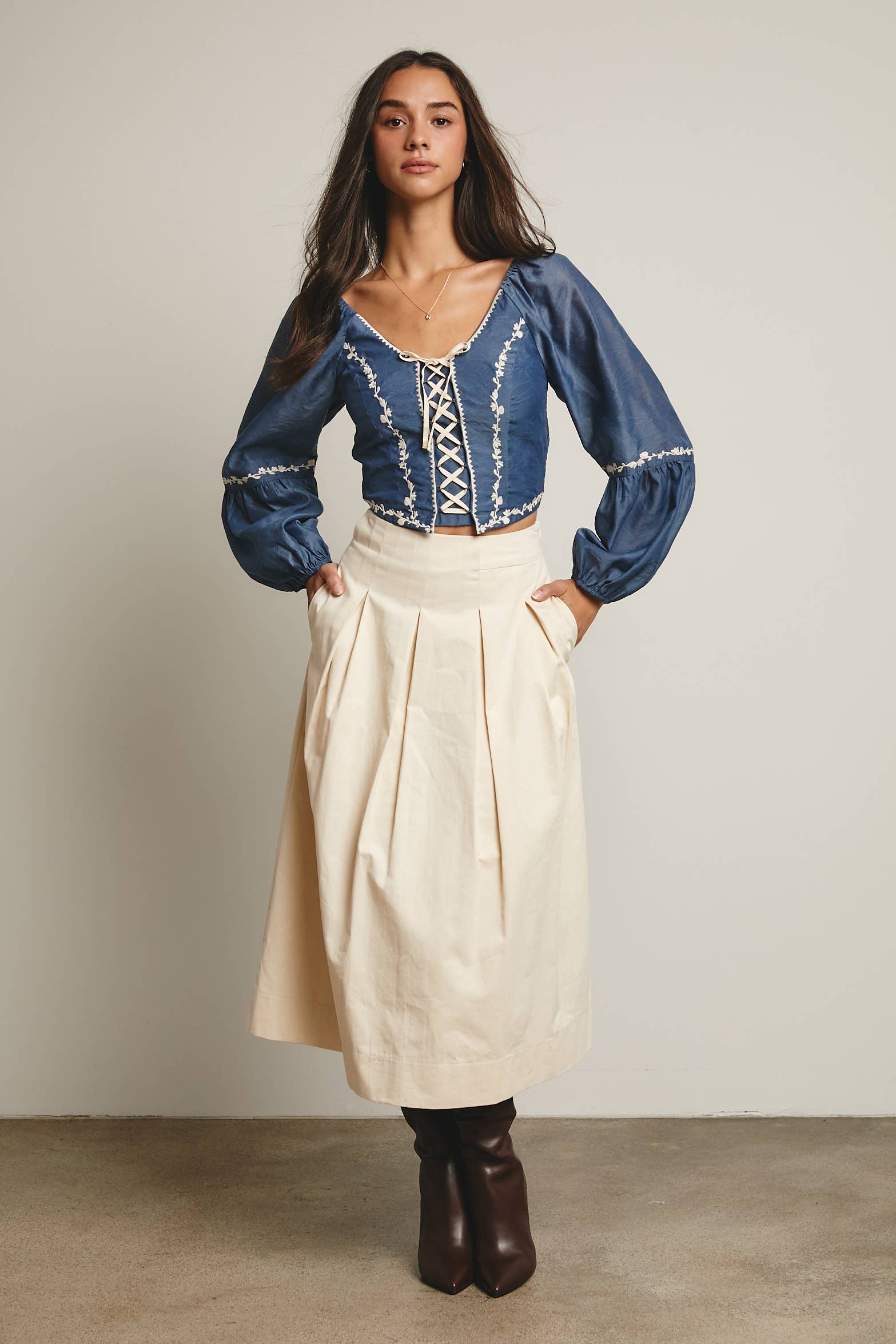 Forte – Engroshandel Nederdel - Dame – Plisseret A-line Midi Nederdel FSK000121