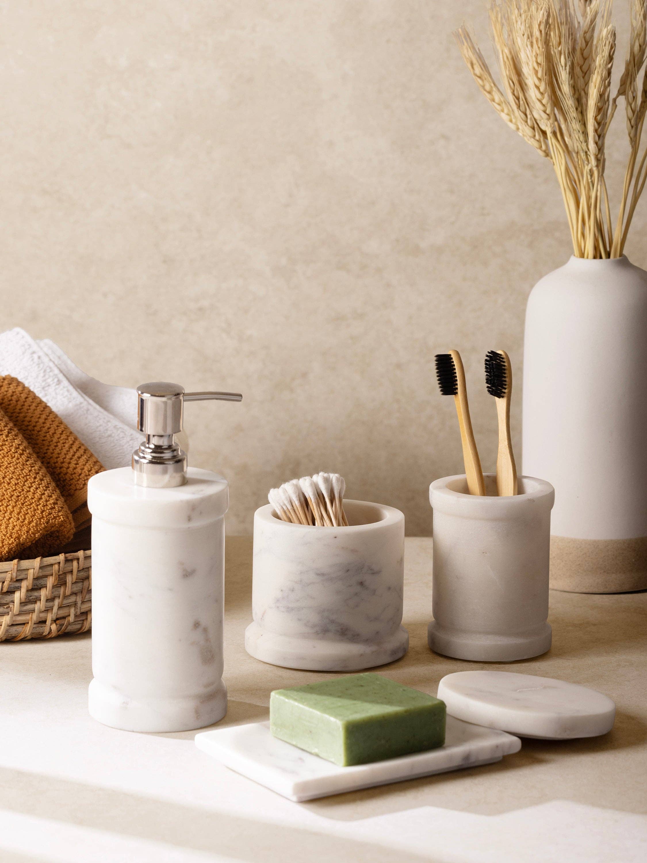 GAURI KOHLI - Venta al por mayor Conjunto de accesorios de baño - Juego de accesorios de baño de mármol blanco Duval (4 piezas)1