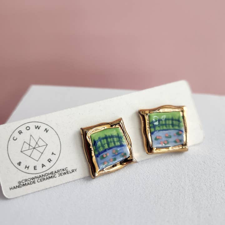 Crown & Heart – wholesale Stud/post earrings – Mini masterpiece studs2