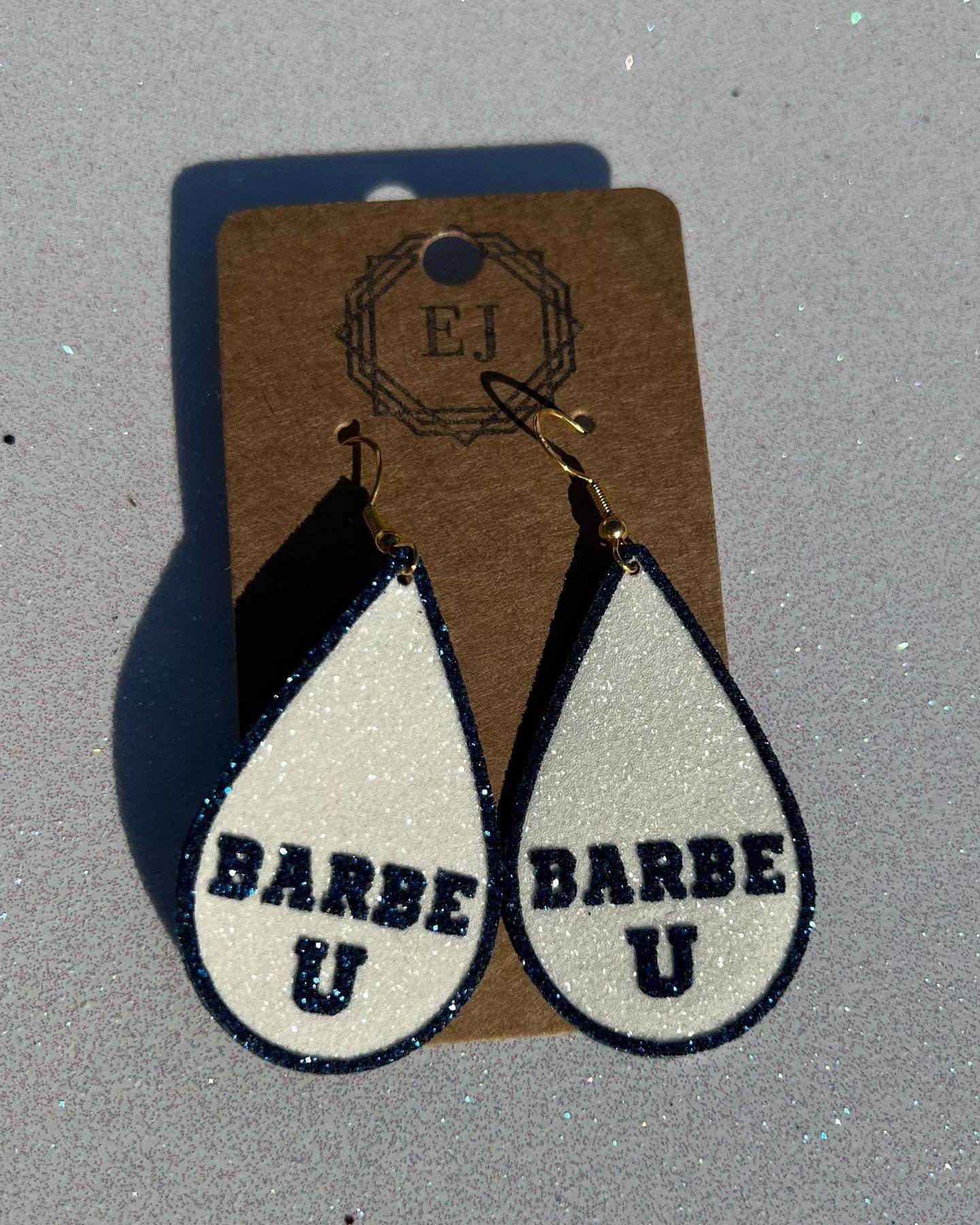 Elizabeth James Artisan Jewelry – Engroshandel Hængeøreringe og creoløreringe – Fangst Spil, Ikke Følelser2