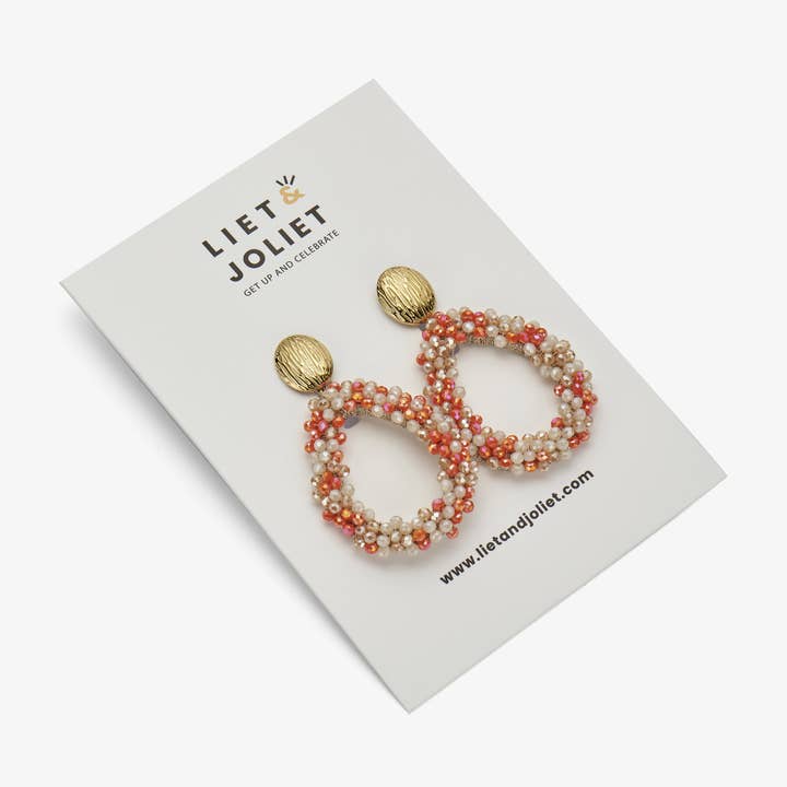 Liet&Joliet – Großhandel Ohrhänger – Femke Ohrringe in Beige1