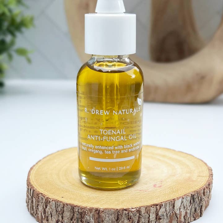 R. Drew Naturals, LLC - Wholesale Nailcare set - Toenail Anti-Fungal Oil 1
