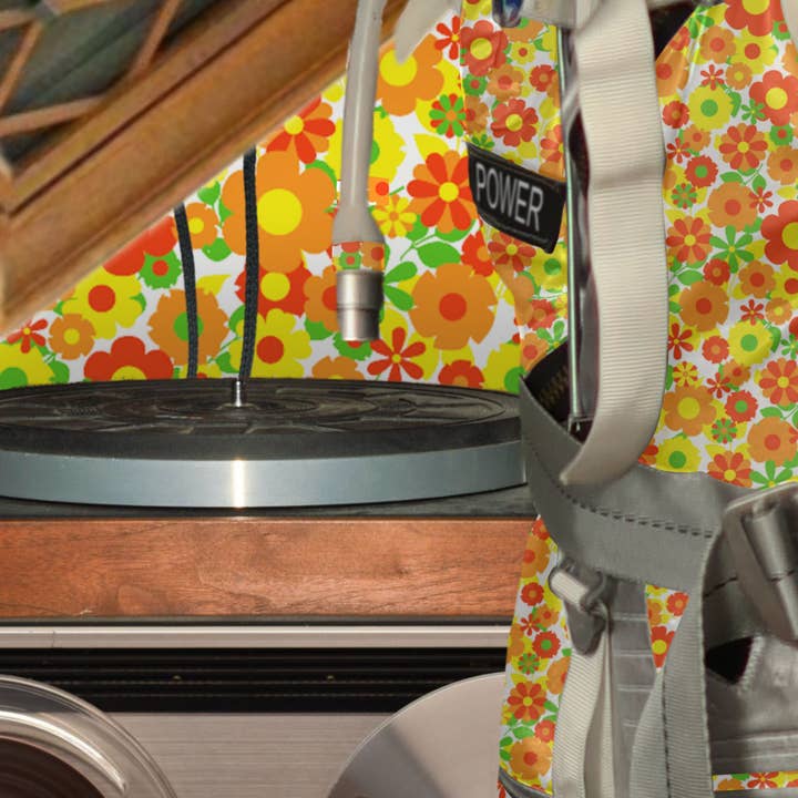 Alter Images Art - Wholesale Art Print - Pattern Series: Flower Power 18x242