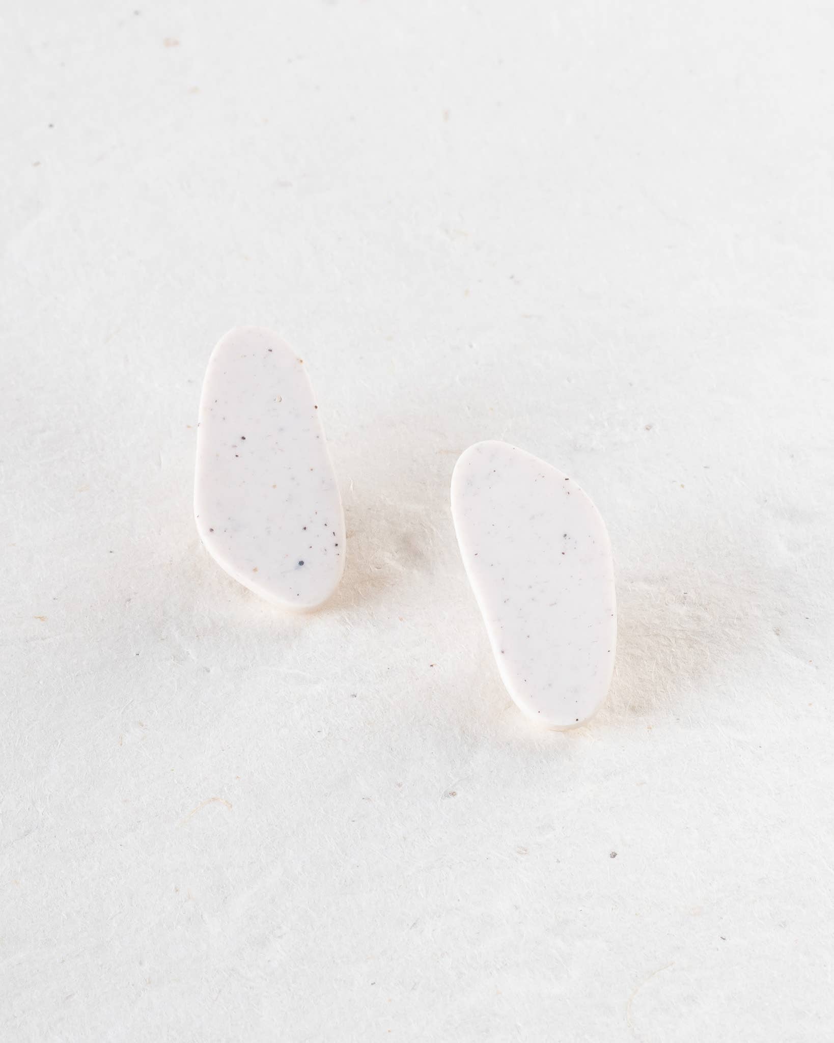 Inimini Homemade – wholesale Solitärörhängen – ekologisk: lång studieresa0