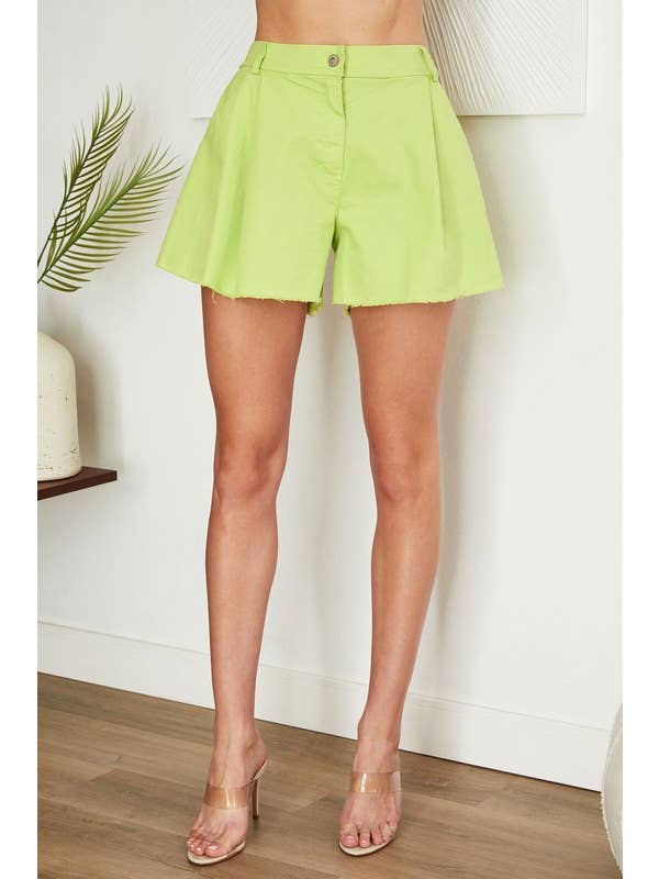 VENTI6 - Wholesale Shorts - Women's - TWILL PLEATED FRONT BUTTON RAW HEM SHORT (20555)