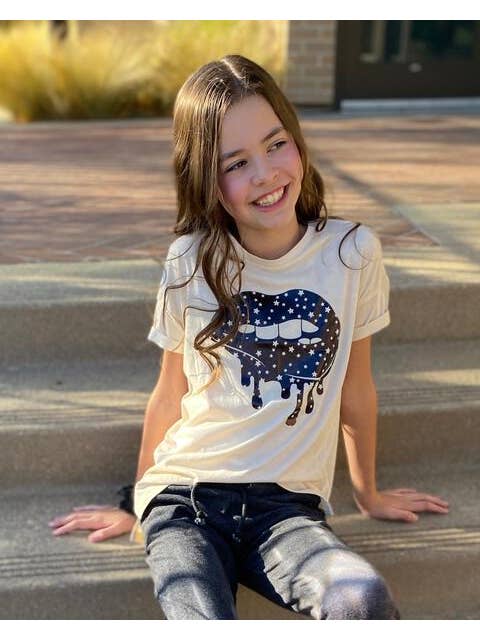 Paper Flower - Wholesale Screen Printed T-Shirt - Kids - Foil Kiss Lips - Tween Girls Graphic Tee1