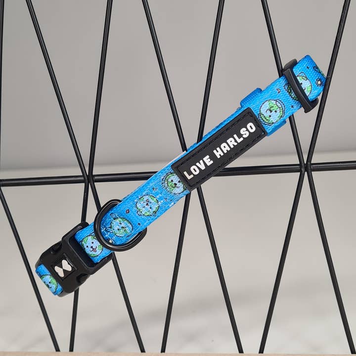 Collar - It's A Dogs World for wholesale by Love Harlso