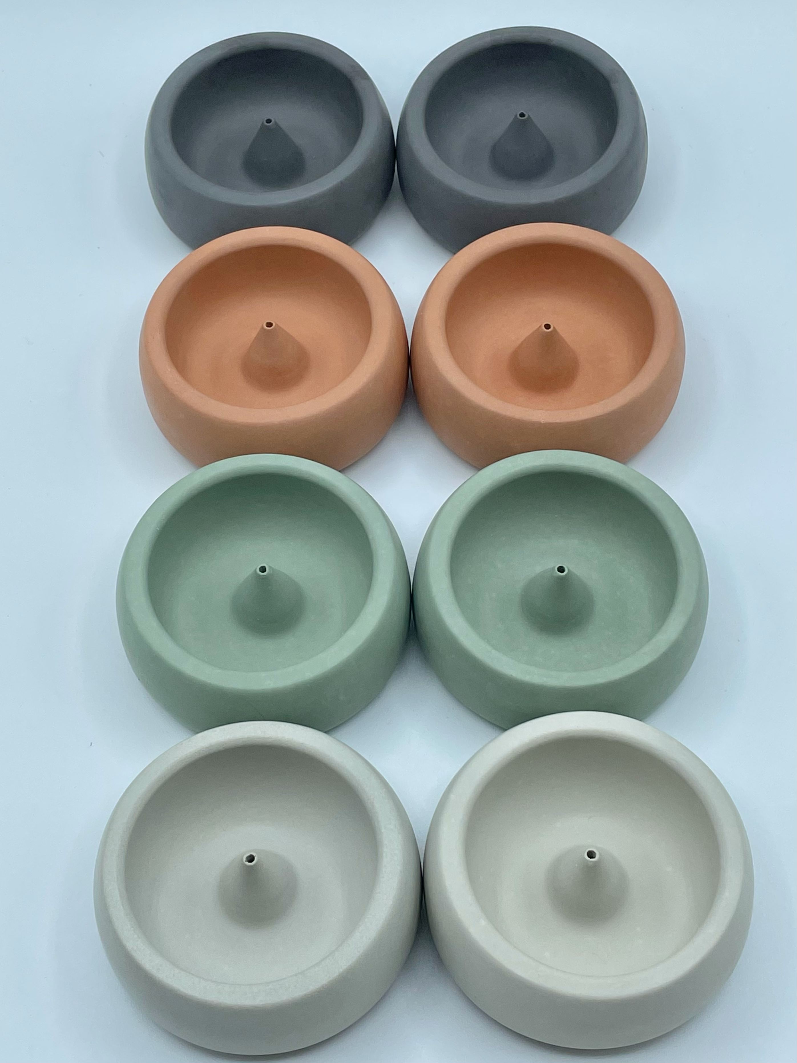 Colyer House Creations - Vente Porte-encens - Collection d'échantillons : porte-encens/bougeoir en béton3