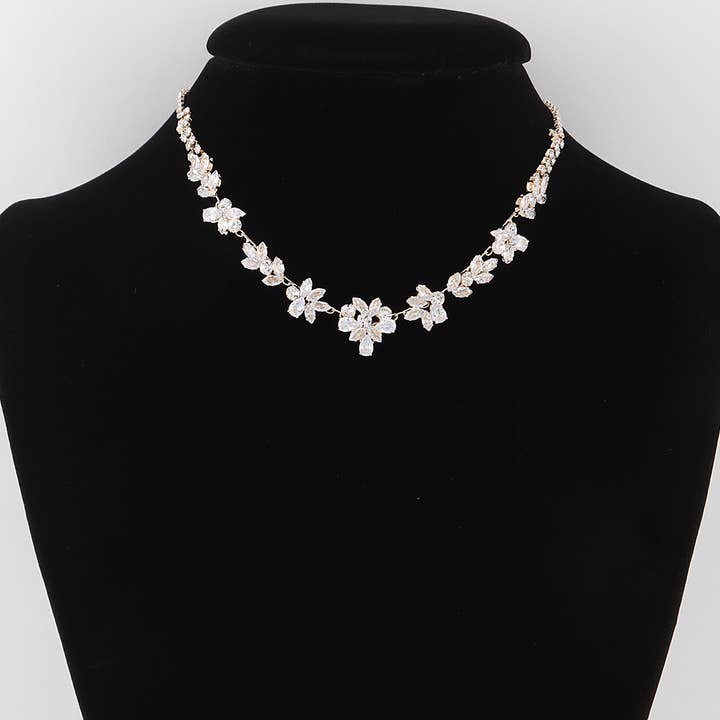 Collier à breloques en cristal pour la vente par 3AM BY H&D ACCESSORIES