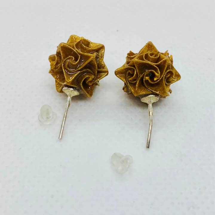 L'éco maison décoration - Wholesale Stud/Post Earrings - Origami gold ball earrings1