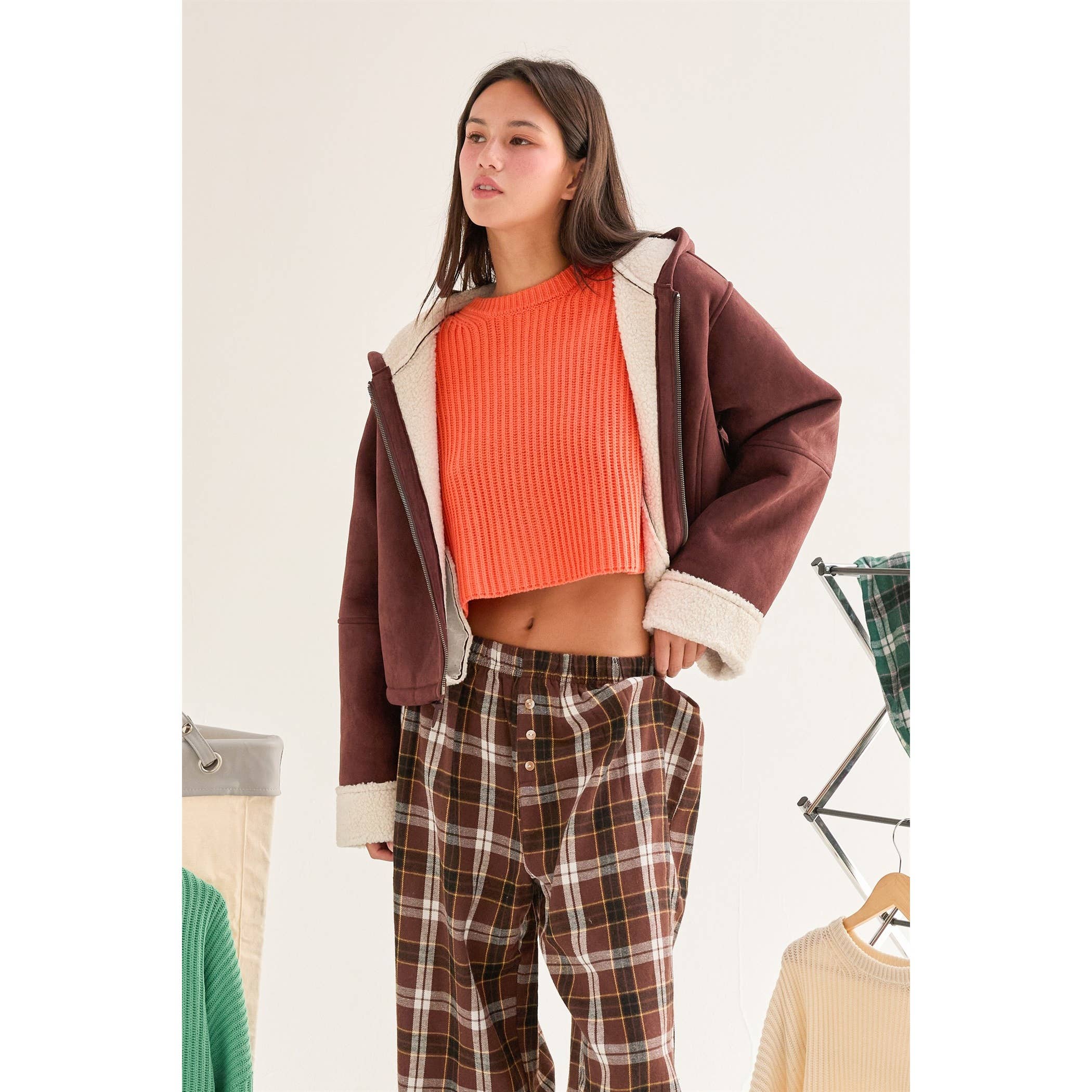 Double Zero - Wholesale Knit Sweater - Women's - Cropped Knit Sweater With Crew Neck25