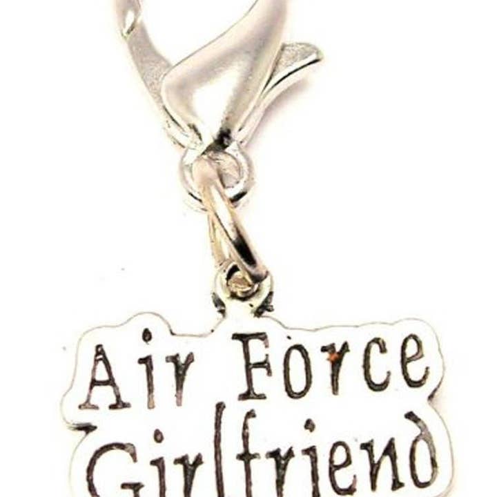 Air Force Girlfriend Zipper Pull Militaire Patriotique Déployé pour la vente par Chubby Chico Charms