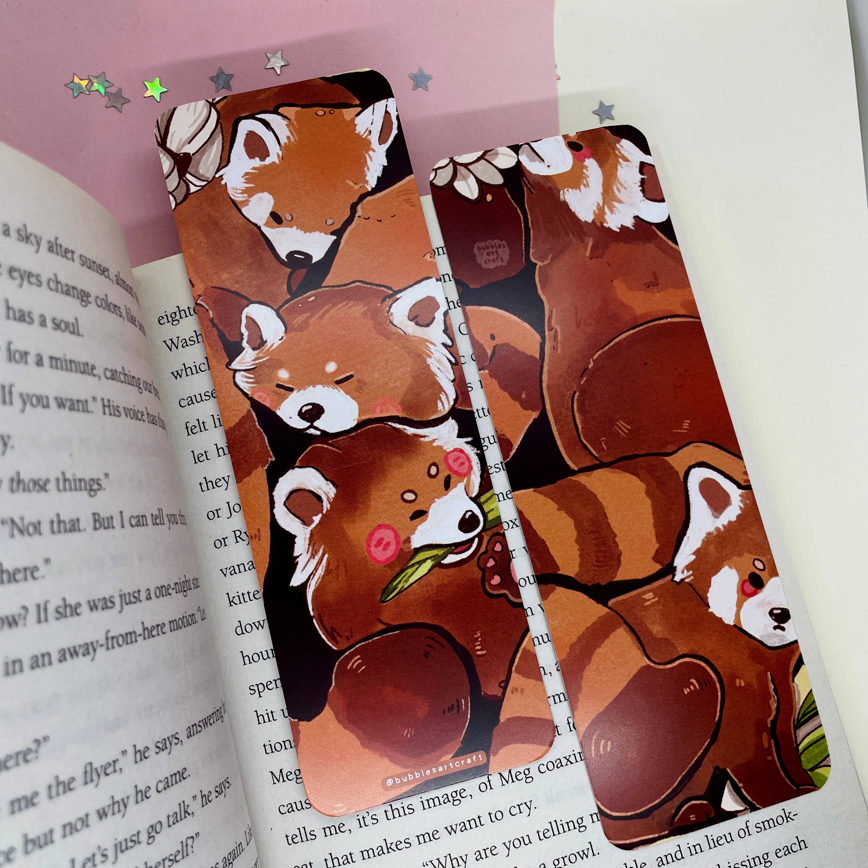 BubblesArtCraft - Venta al por mayor Marcapáginas - Marcador con forma de pila de panda rojo, diseño de doble cara, bonito4