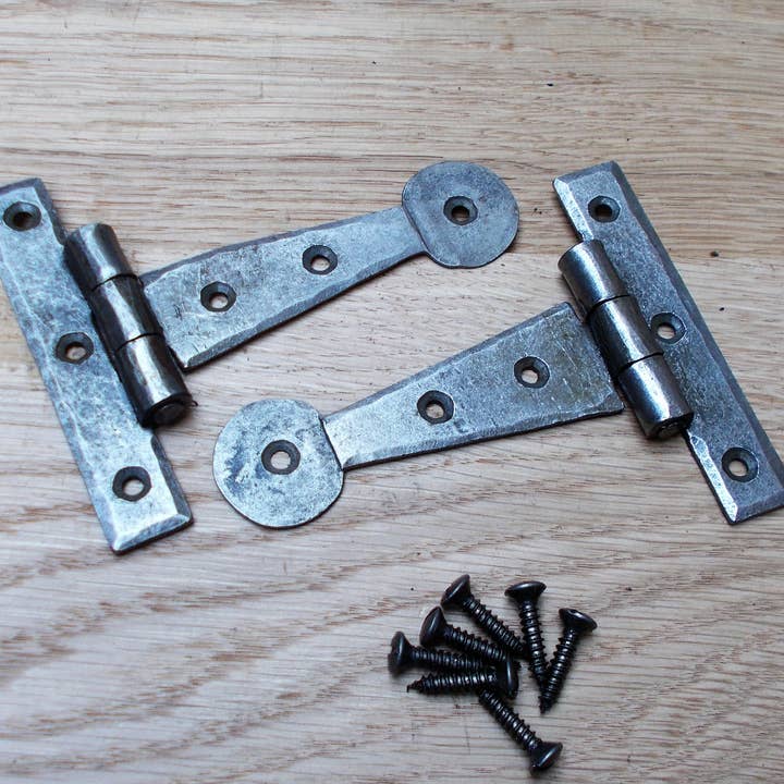 Pair of penny end cabinet hinge 4" Antique Iron for wholesale by IronmongeryWorld