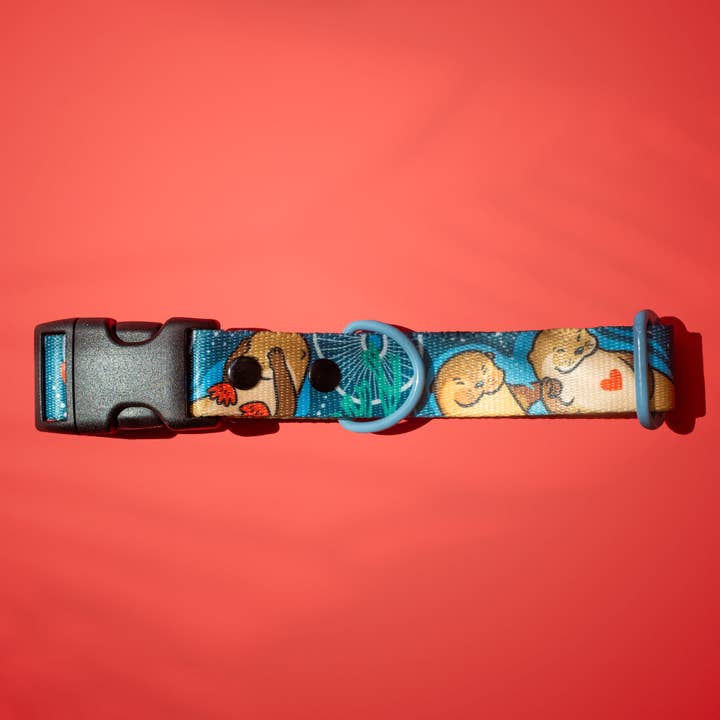 Colar Lado Hello From The Otter por atacado de Mind the Fluff