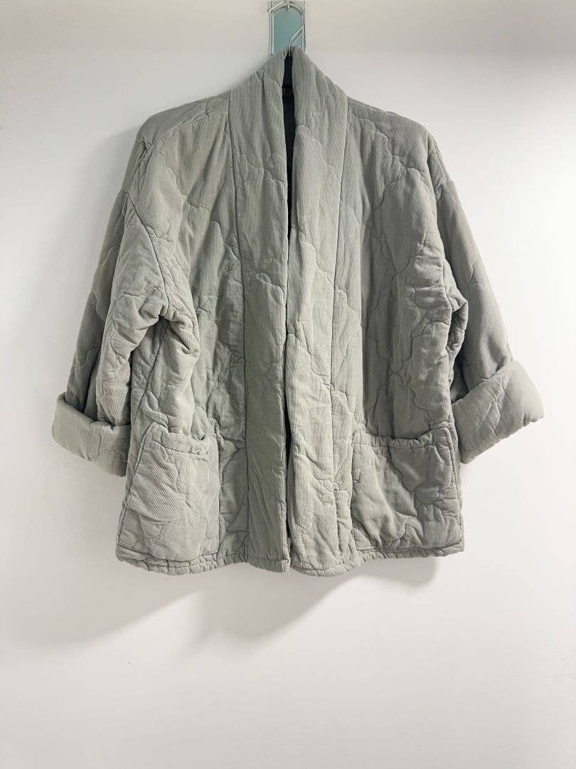 Happy look - Wholesale Jas - Dames - Korte doorgestikte corduroy jas zonder sluiting of kraag3