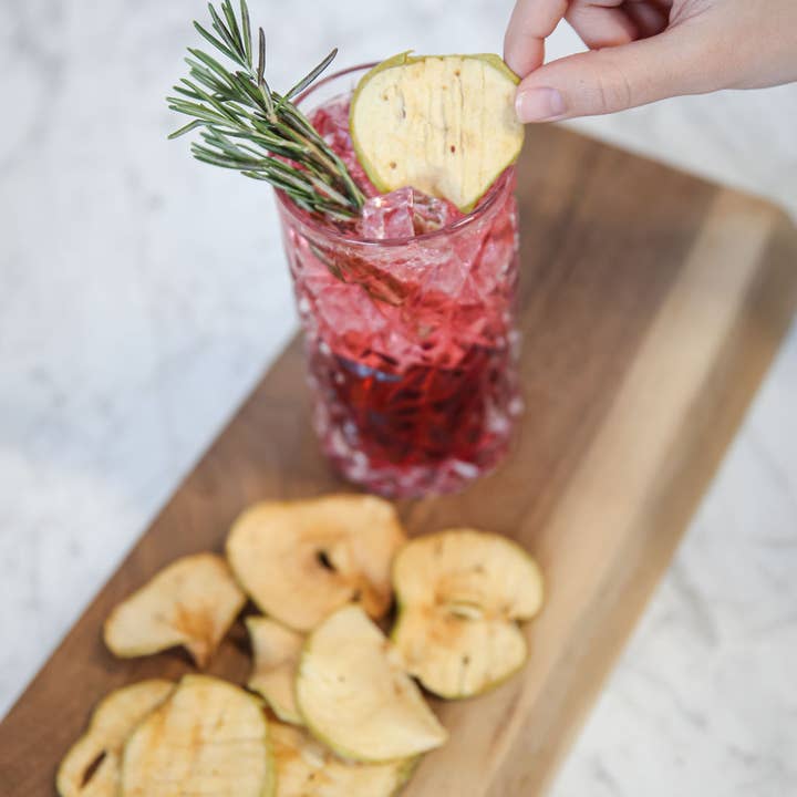 BlueHenry LLC - Wholesale Dried/Dehydrated Fruit - Bulk Dehydrated Apple1