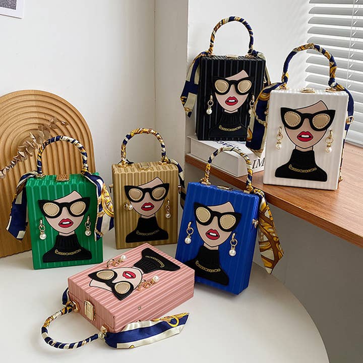 ACCITY - Wholesale Crossbody Bag - Women's - RETRO BEAUTY PATTERN CROSSBODY BAG_CWAB098615